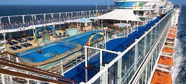 Norwegian Cruise Line Pride of America Exterior south beach.jpg